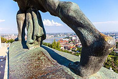 《马里奥赛车8：豪华版》DLC第二弹赛道对比视频